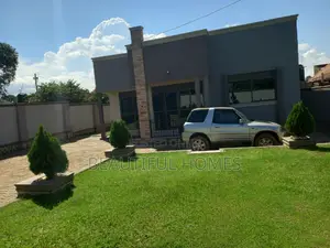 Furnished 4bdrm Bungalow in Kira for sale
