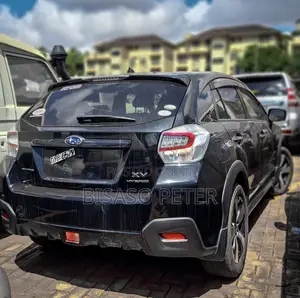 Photo - Subaru XV Hybrid 2015 Black