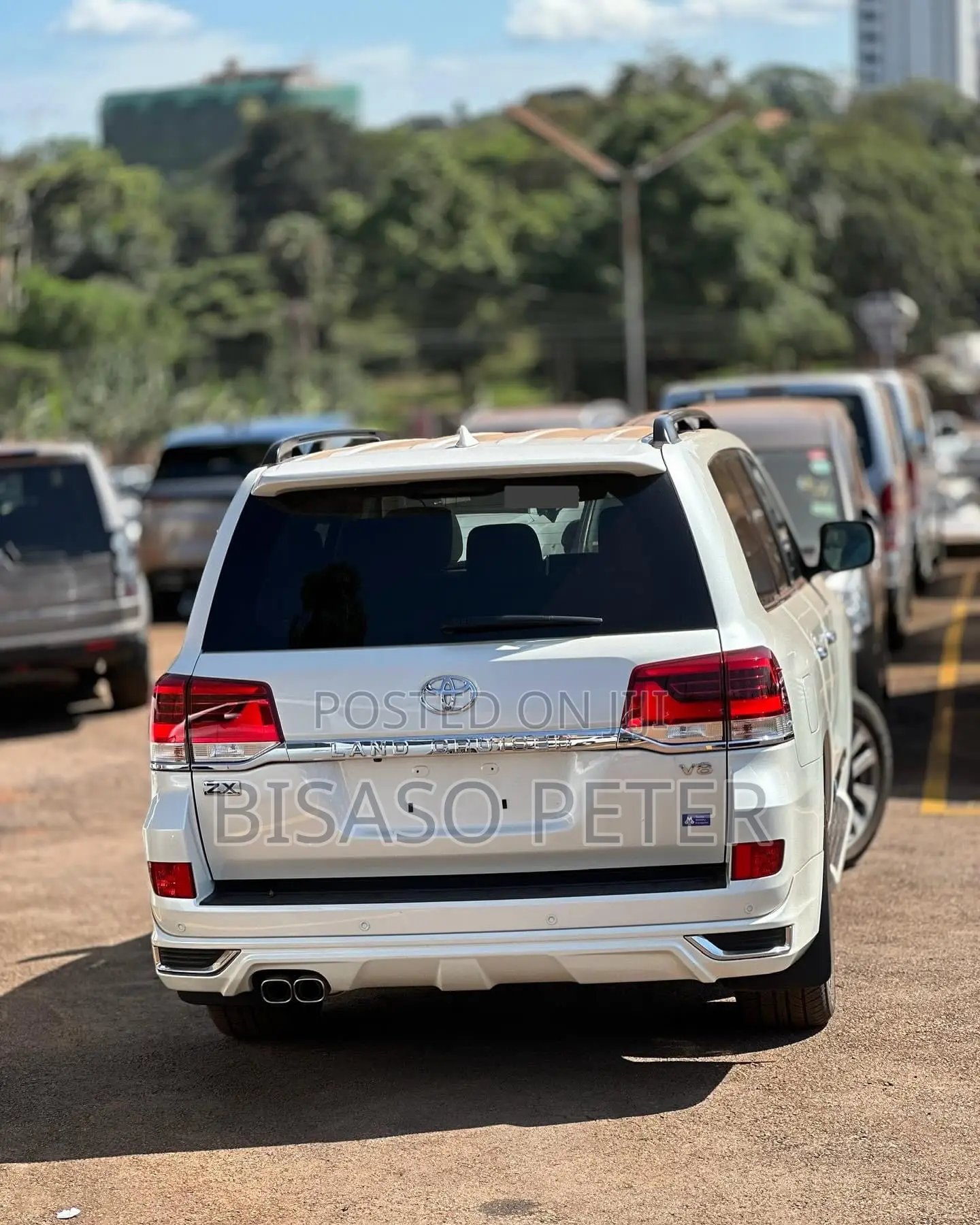 Toyota Land Cruiser 4.6 V8 ZX 2020 White