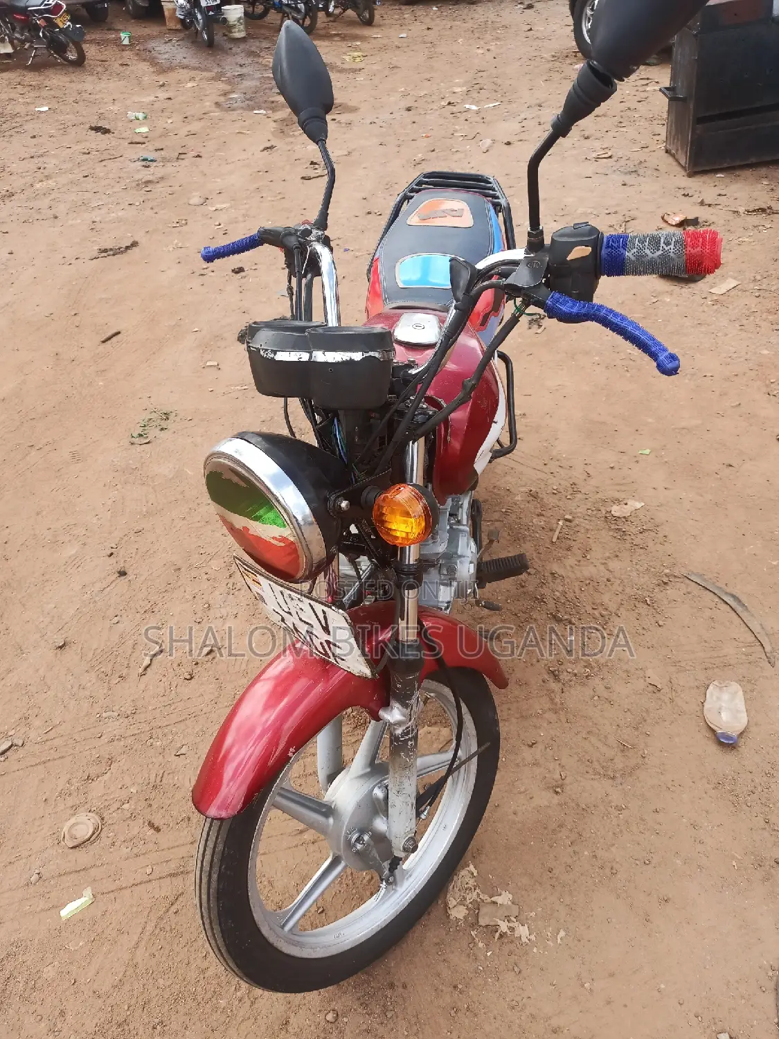 TVS HLX 125 2020 Red
