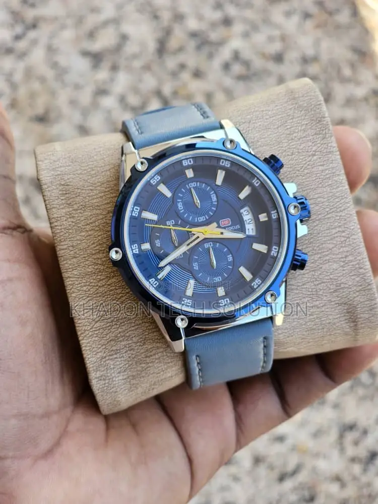 Mini Focus Leather Watch