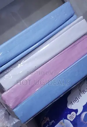 Photo - 5x6 6pcs Hotel Collection Striped Bedsheets 4 Pillow Cases