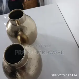Flower Pot 4