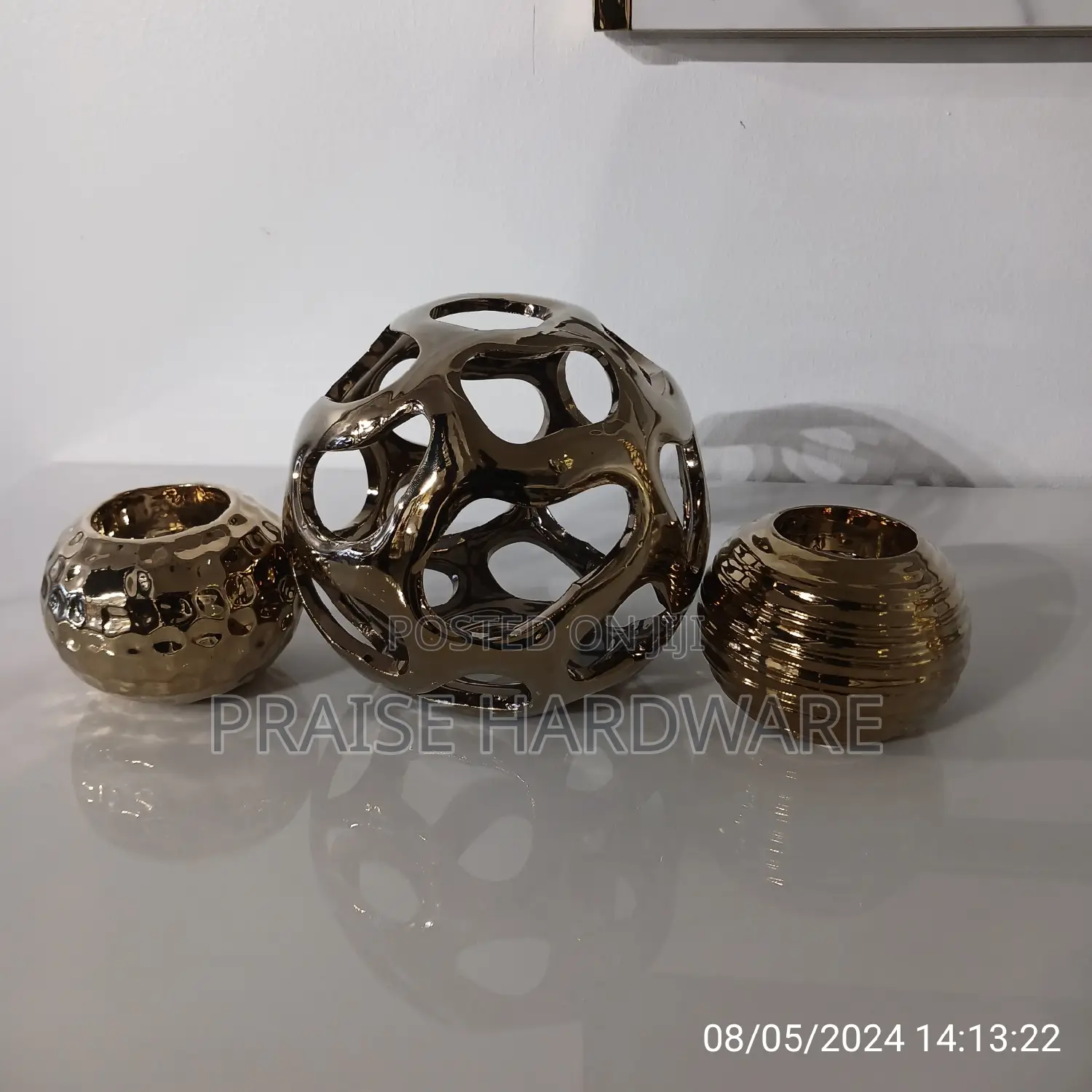 Centre Decor 114