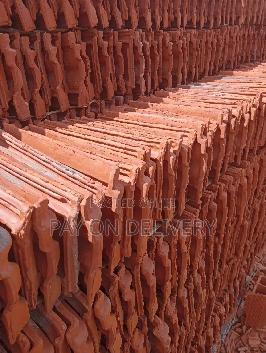 Mategula/Roof Tiles