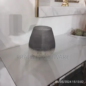 Flower Vessel Aao