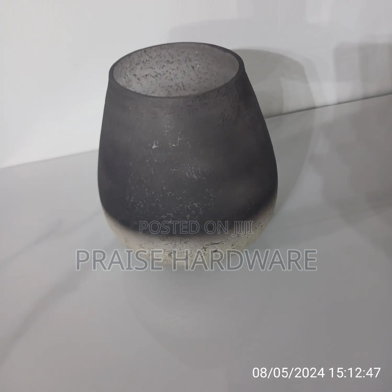 Flower Vessel Aao