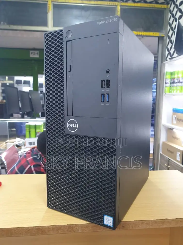 Desktop Computer Dell 8GB Intel Core I5 HDD+SSD 500GB