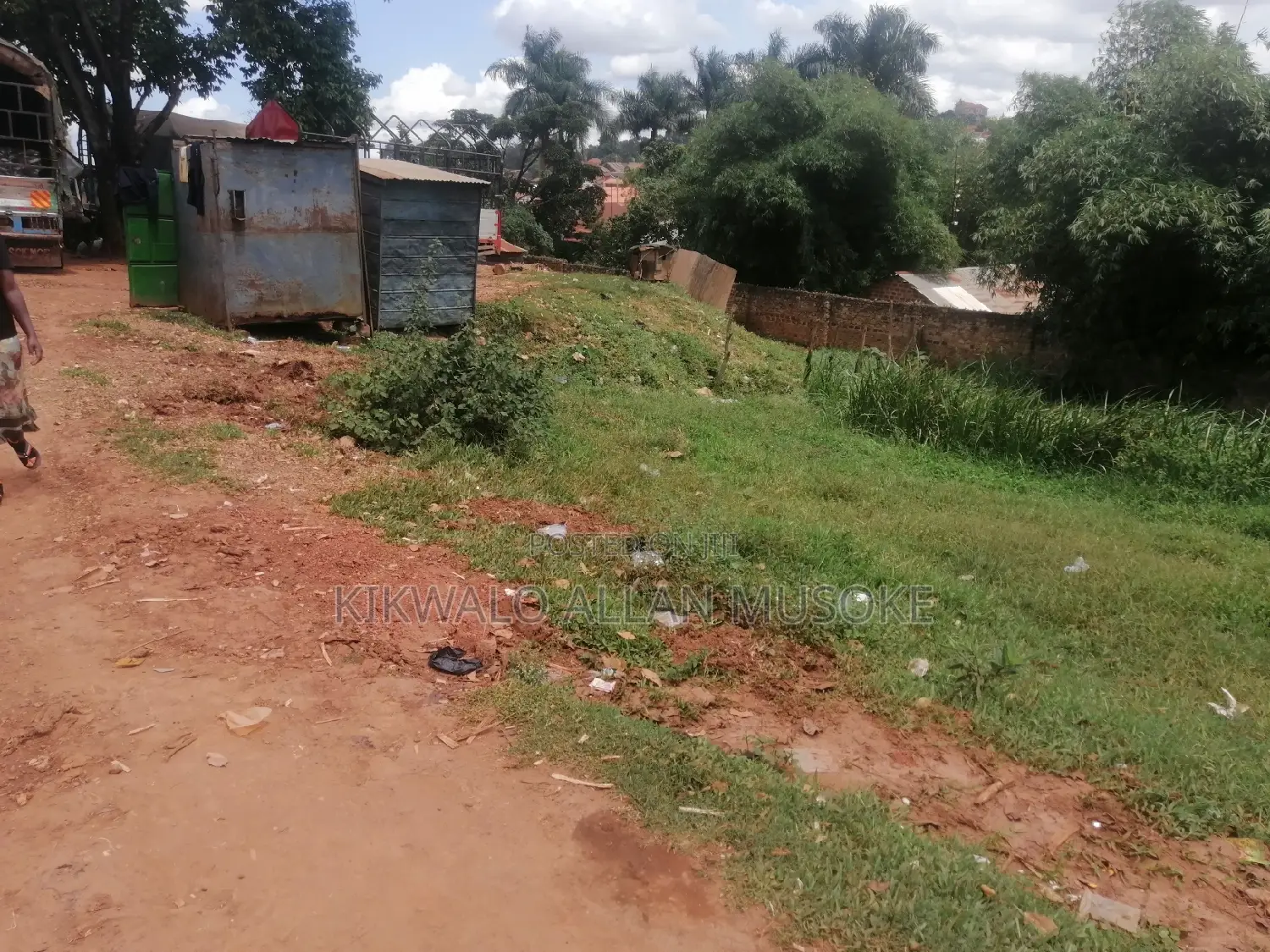 59 Decimals for Sale Kawempe Bombo Road.