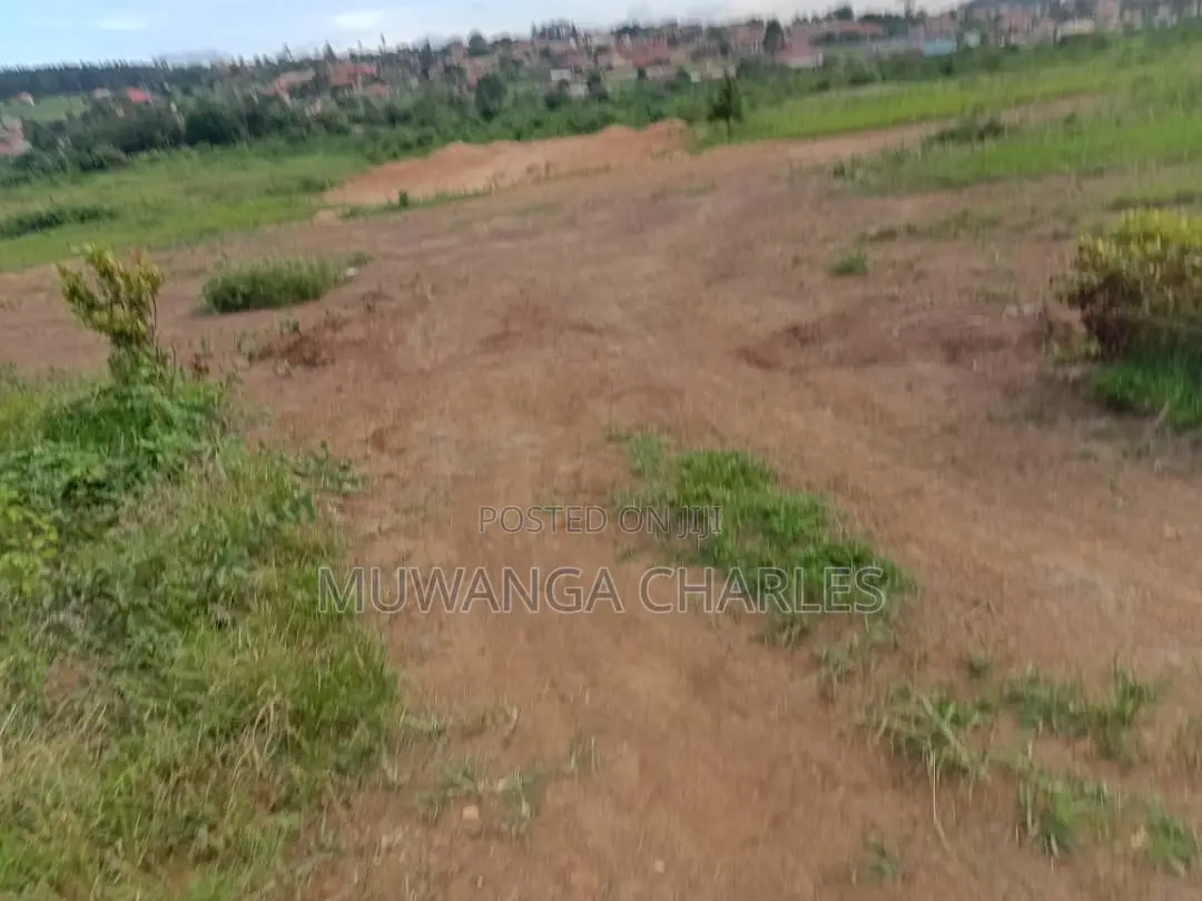 Nice Plot Available for Sale Namugongo