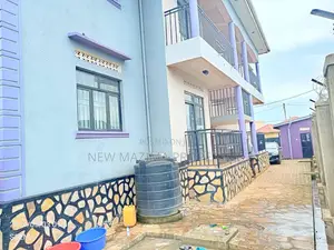 8bdrm Block of Flats in Buloba, Division A for sale