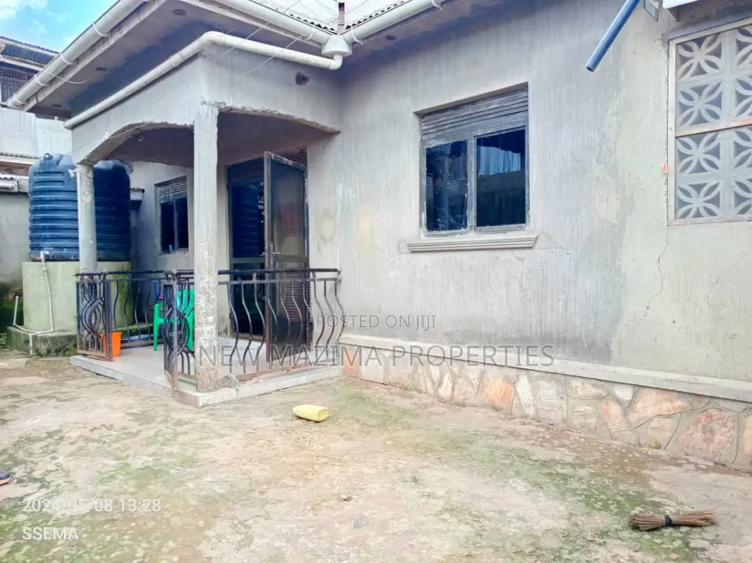 2bdrm House in Bulenga, Division A for sale