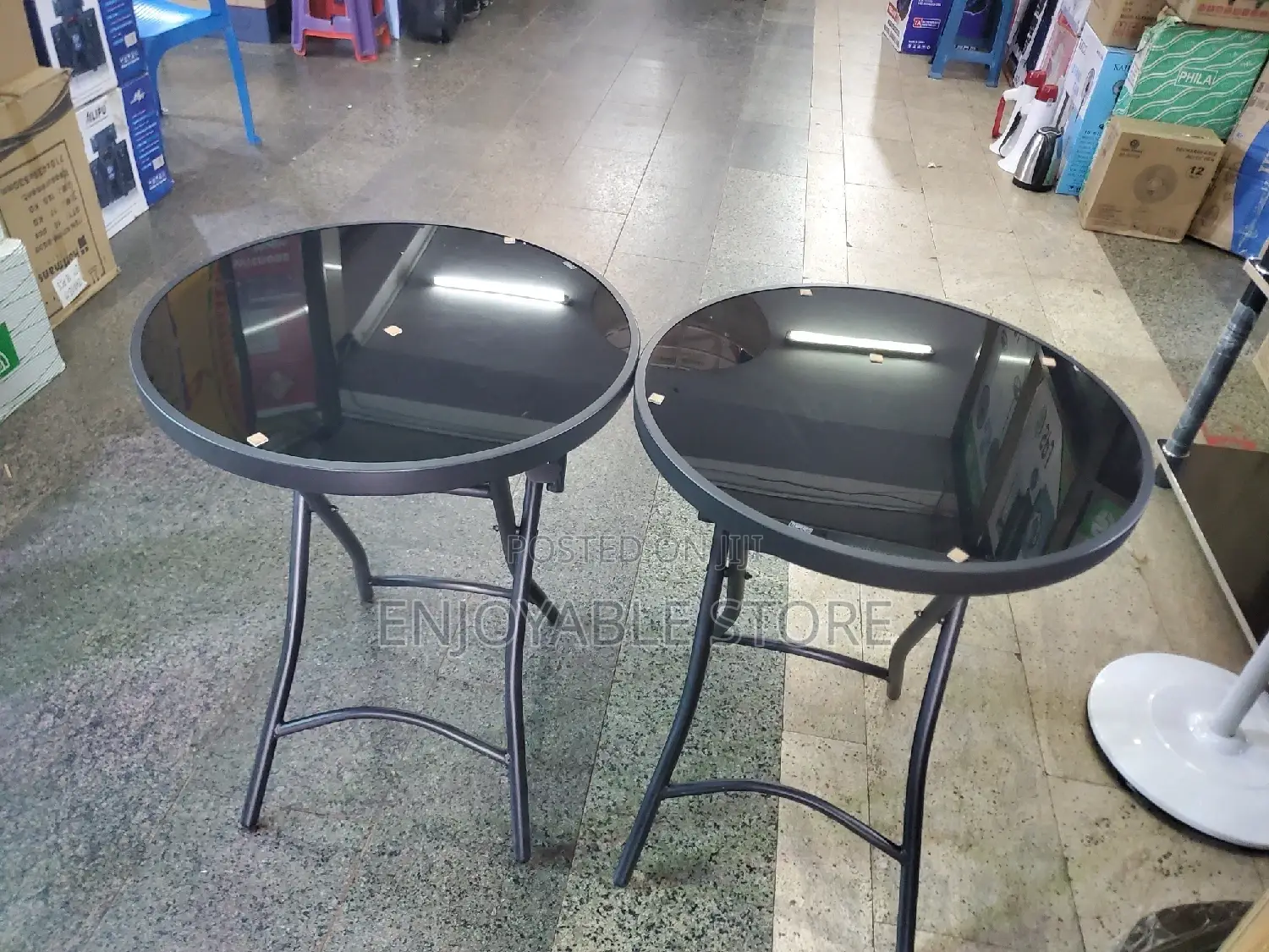 Foldable Glass Table