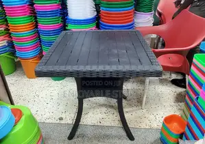 Restaurant Plastic Table