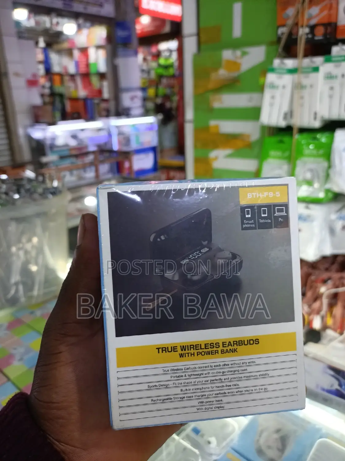 True Wireless Earbuds With Power Bank