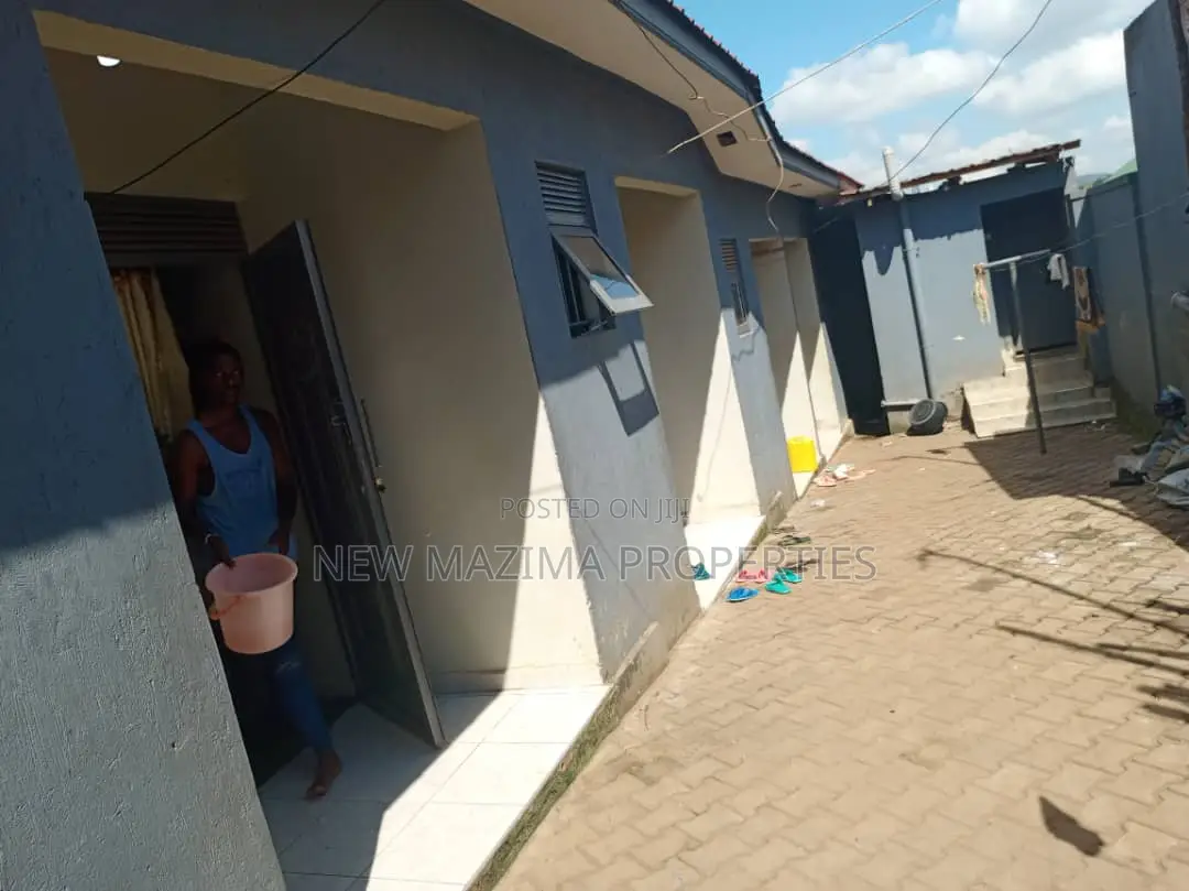4bdrm House in Nansana Kabumbi, Division A for sale