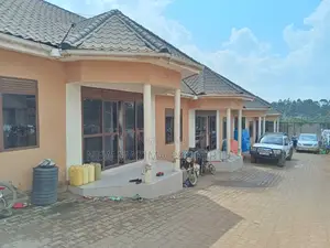 8bdrm House in Namugongo Mbalwa, Division A for sale