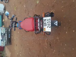 New Bajaj CT 110X 2023 Red