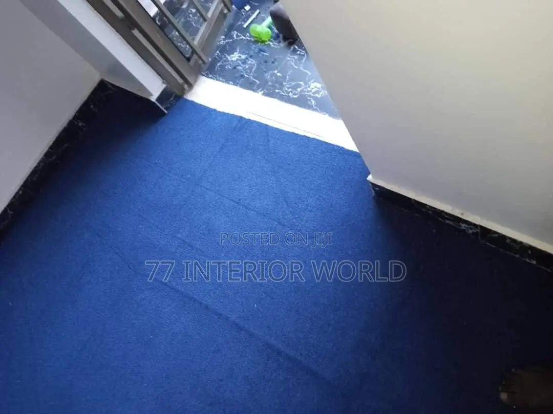 Wall to Wall Carpets/ Woolen Carpets