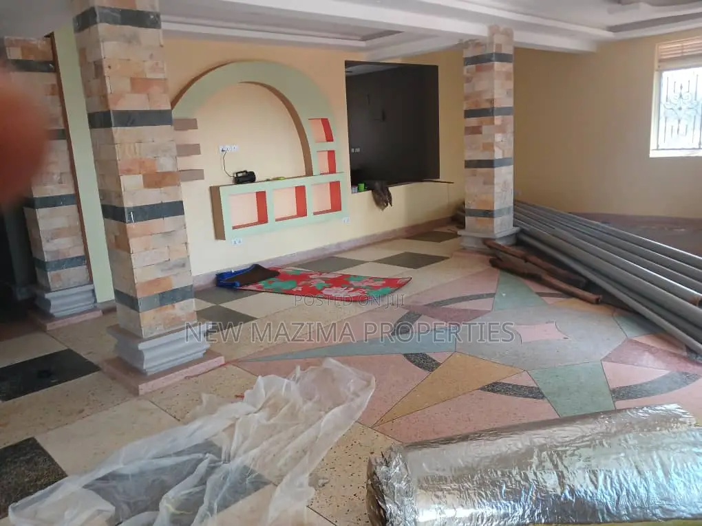 Very Strategic Hotel.For Rent in Heart of Makindye Heights