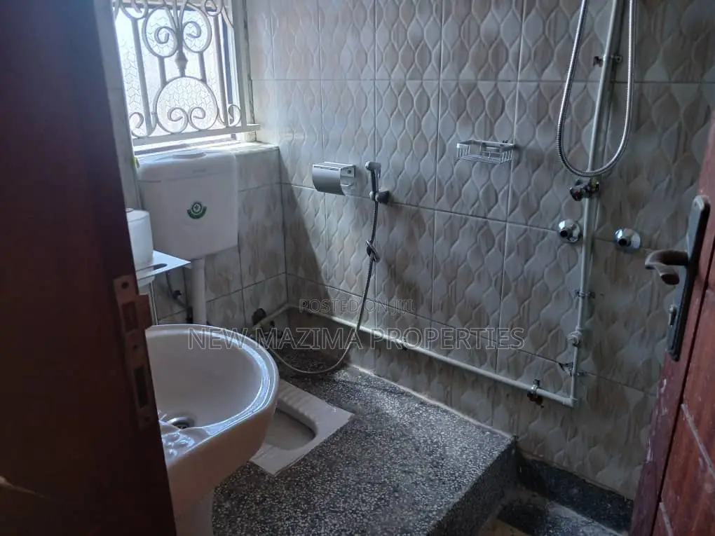 Very Strategic Hotel.For Rent in Heart of Makindye Heights