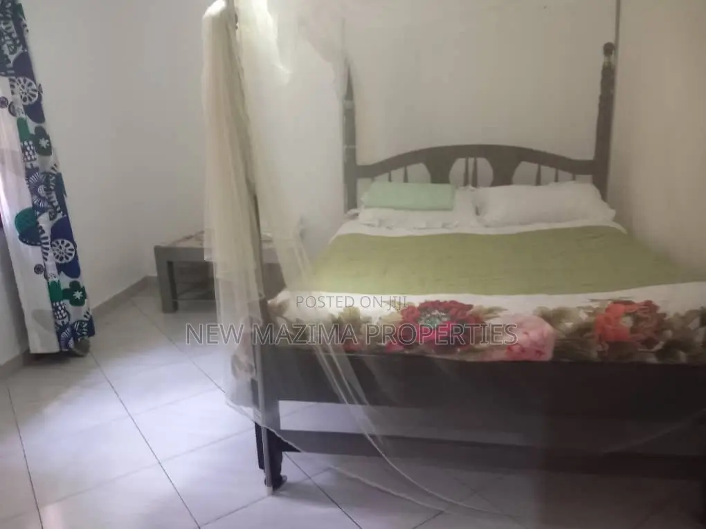 Furnished 3bdrm Bungalow in Konge Buziga, Division A for rent