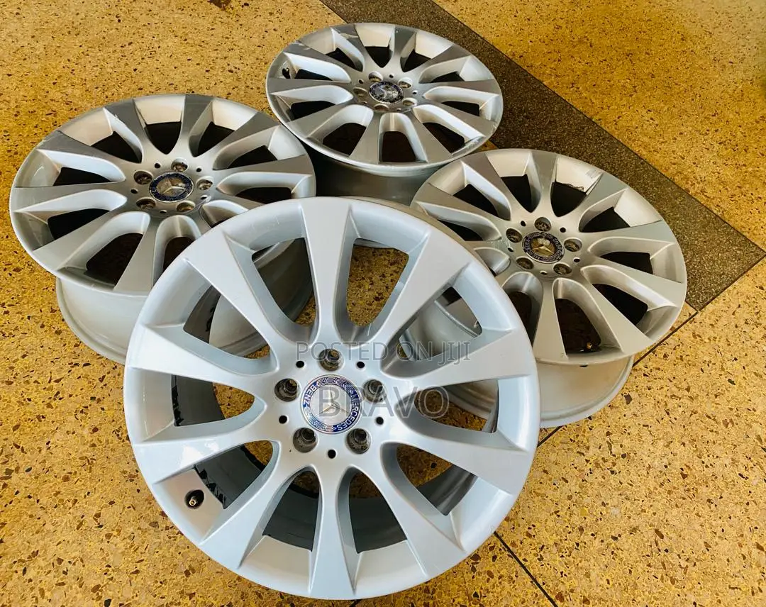 Rims Size (18). For Benz.