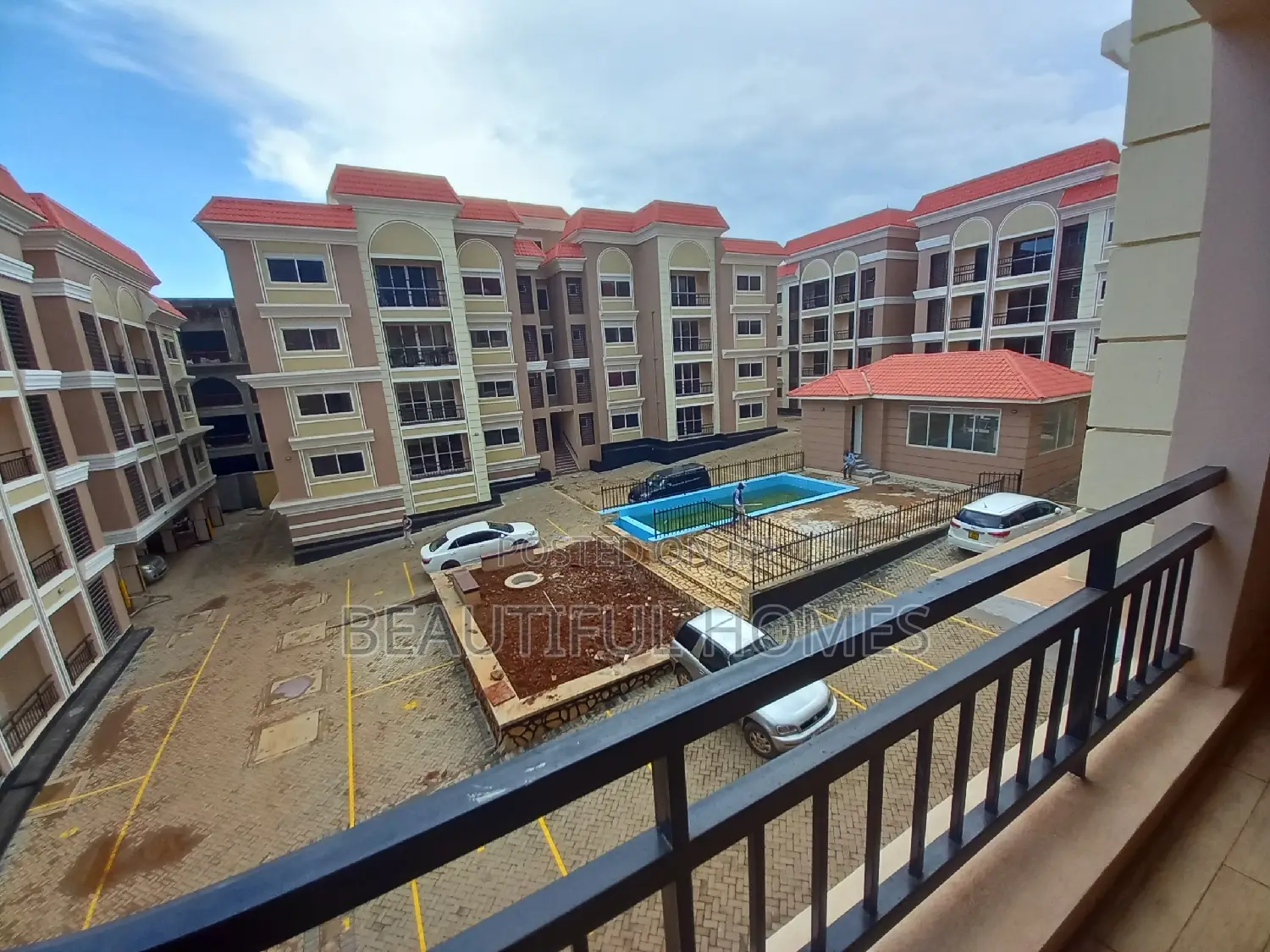 Furnished 4bdrm Condo in Najjera, Central Division for sale