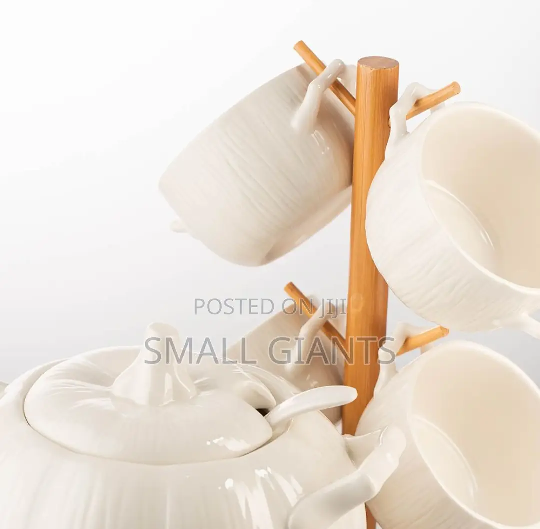 Set of Tureen, 6 Bowls, 6 Plates, 6 Spoons and Bamboo Stand