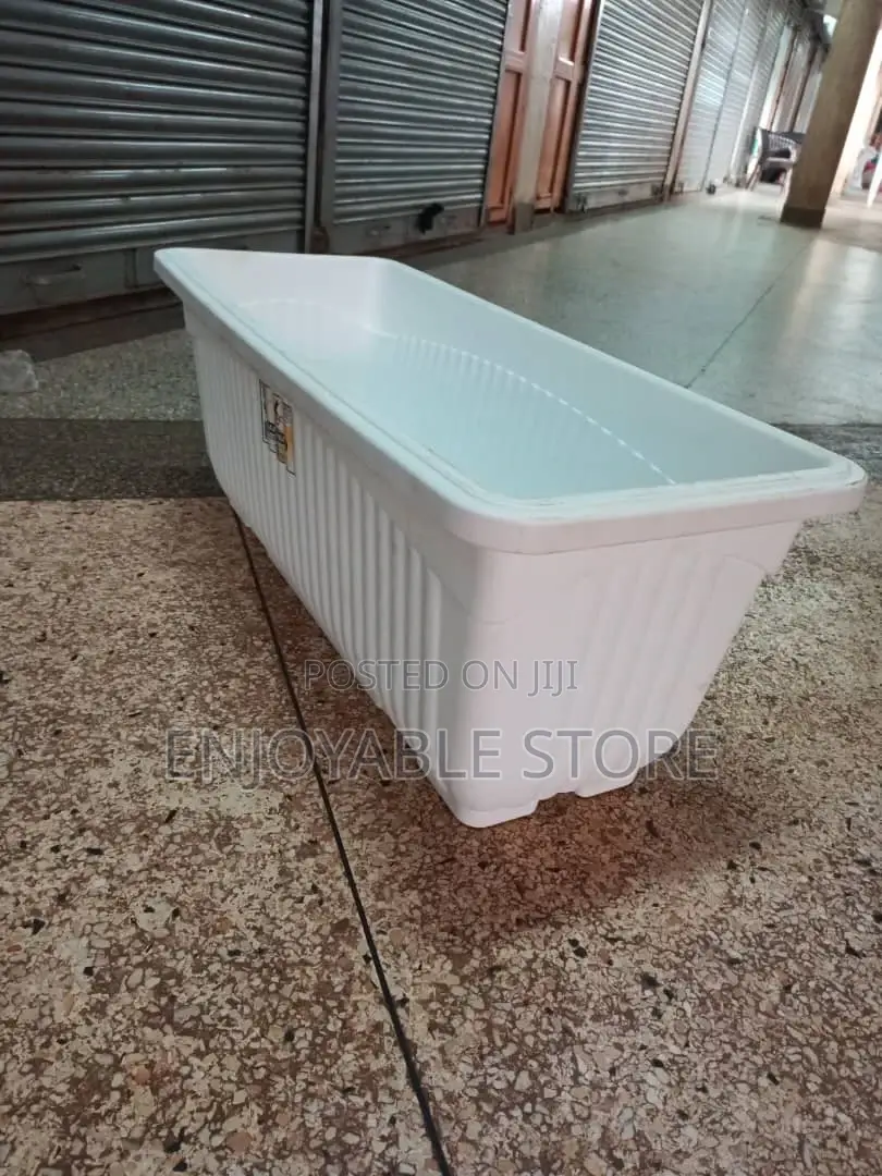 Plastic Flower Pots