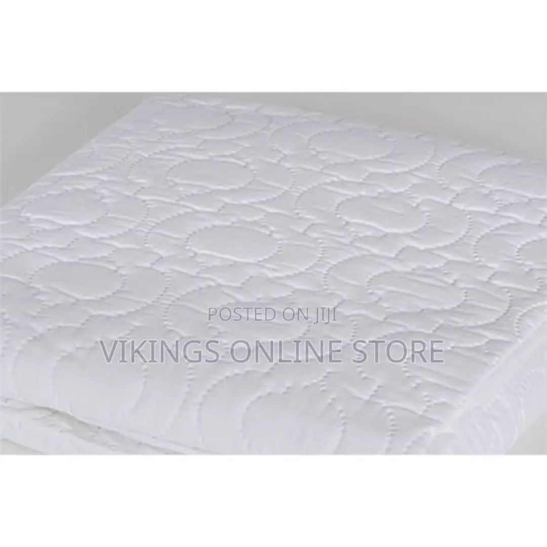 Quilted Water Noise Proof Mattress Protector - White