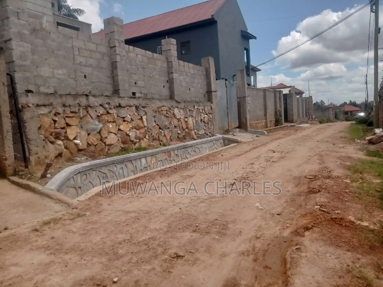 Quick Sale Nice Plot for Sale in Kitikifumba