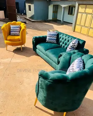 Two Seater With 2 Singles