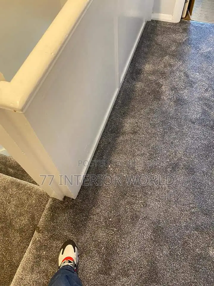 Woolen Carpets/ Office Carpets