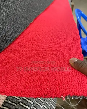 Woolen Carpets/ Woolen Carpets