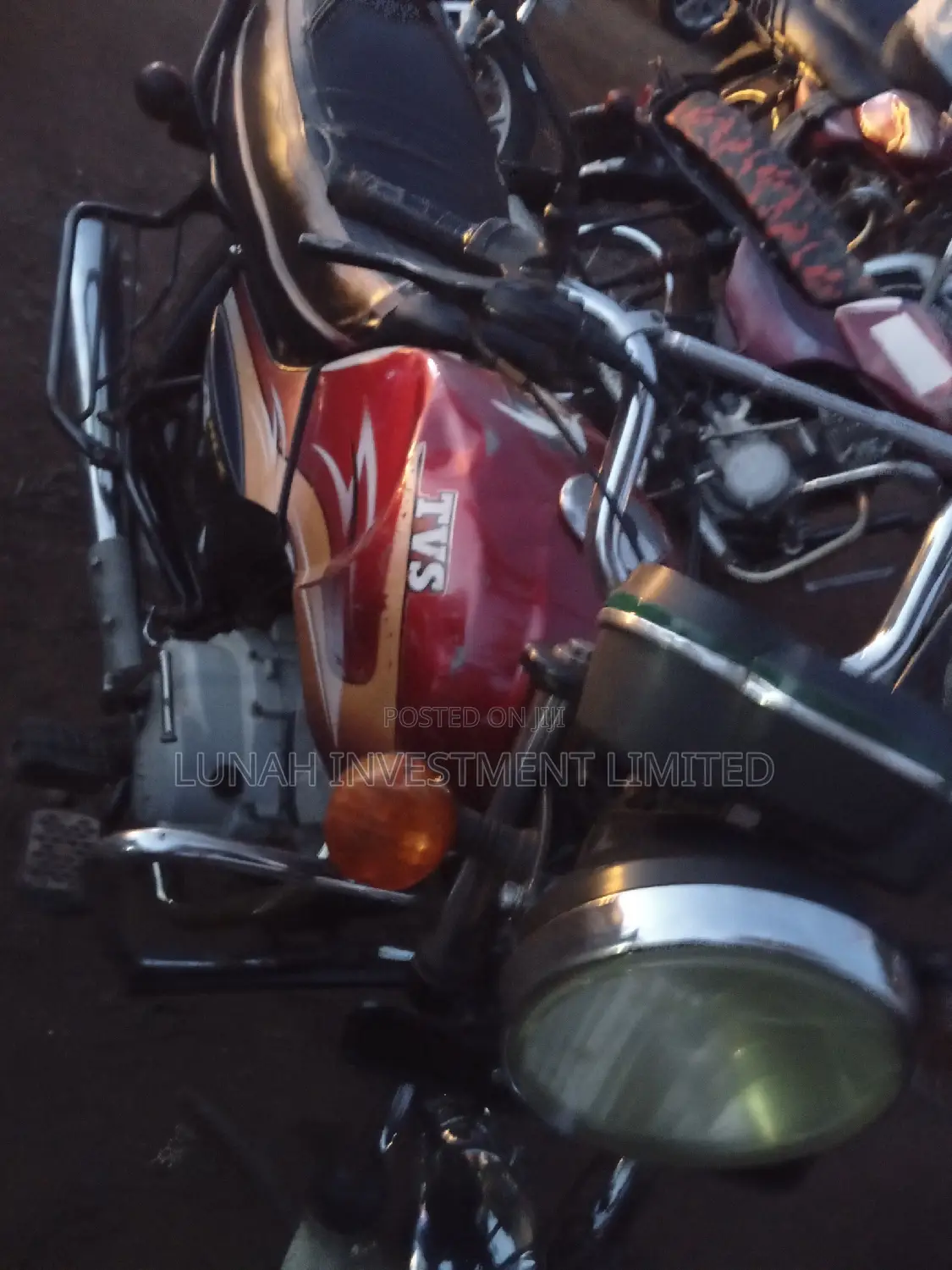 TVS XL 100 2022 Red