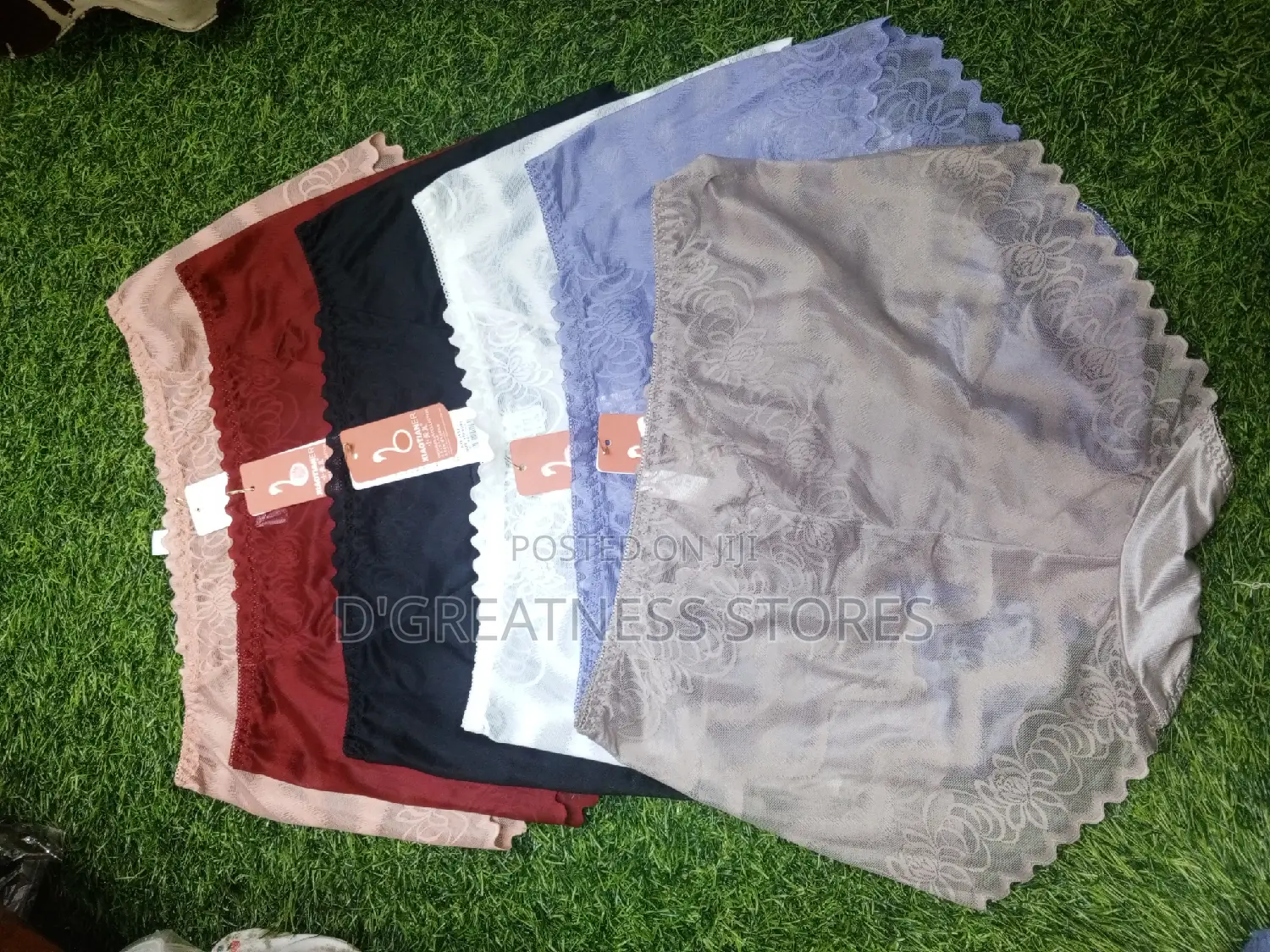 A Dozen of Laddies Knickers