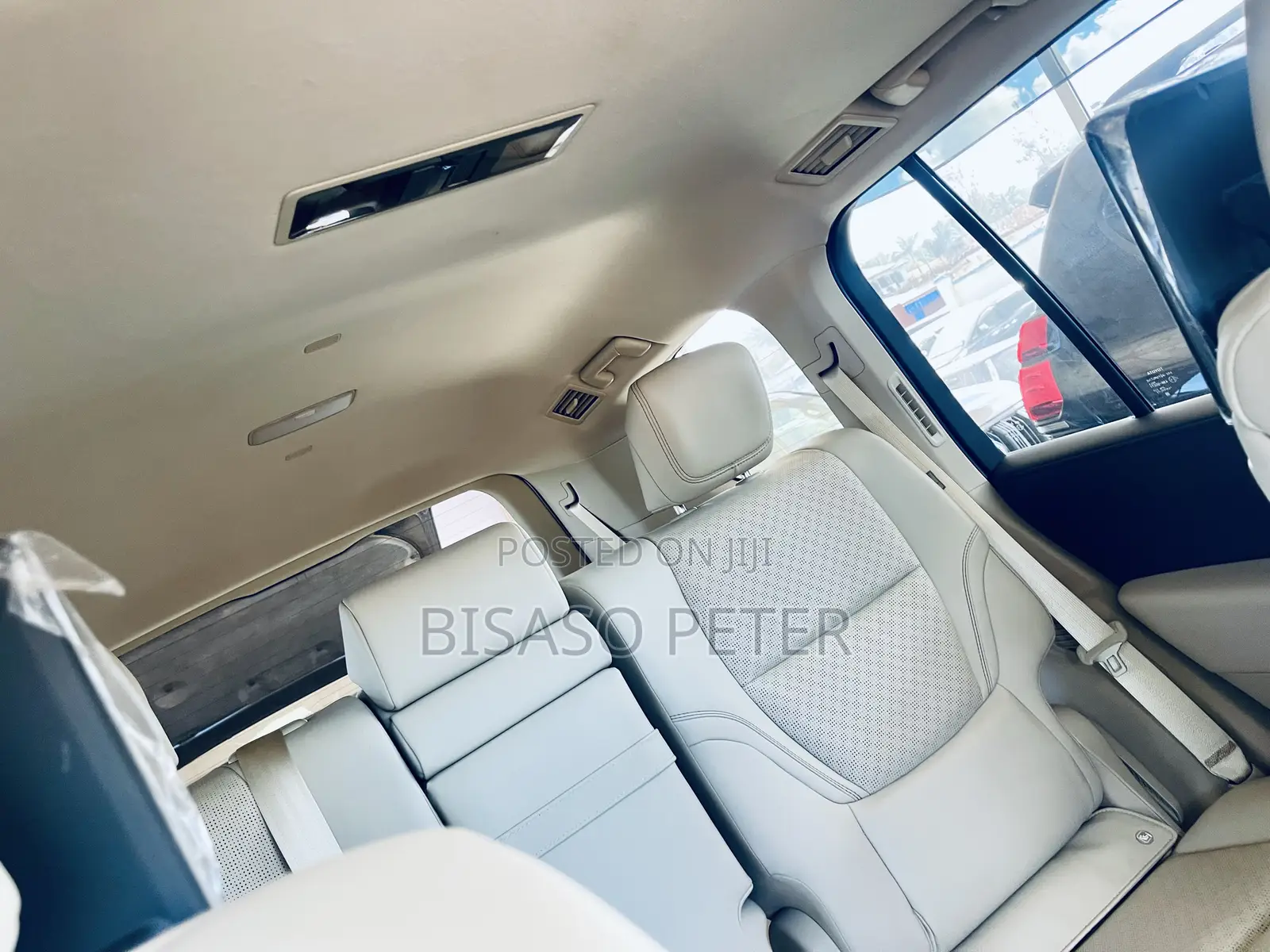 Toyota Land Cruiser J300 4.0 2022 White