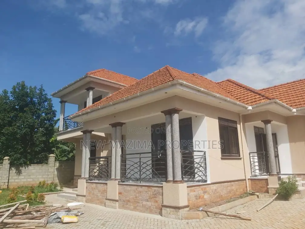 Mini Flat in Kitende Sikiwunga, Division A for sale