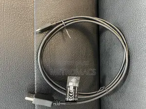 1.8M Startech USB-C to Displayport Cable