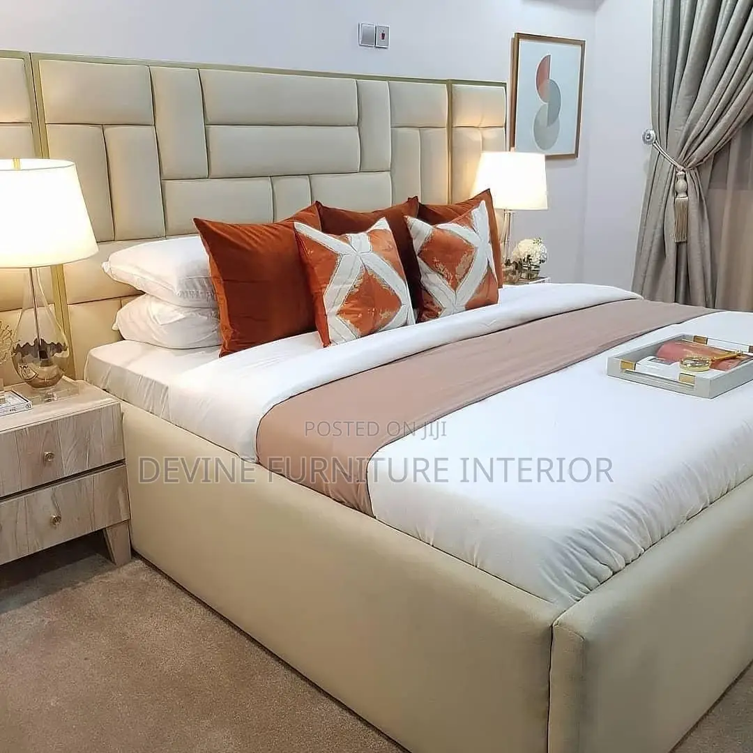 5x6 Bed in Leather