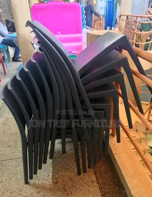 Photo - Plastic Chair