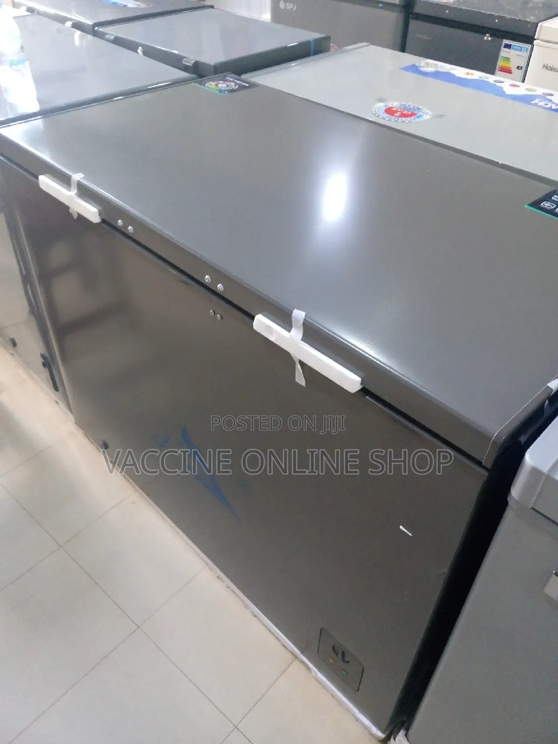 Hisense Chest Freezer 310l/ Hisense Chest Freezer 310L(CF8U)