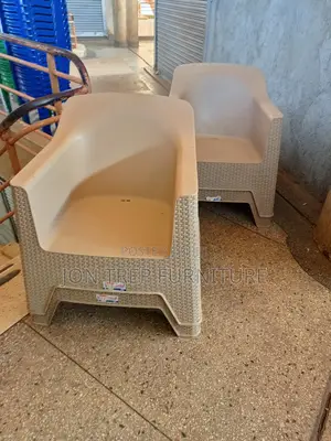 Bar and Restaurant Table