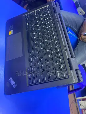 Laptop Lenovo Yoga 11e 4GB Intel Pentium HDD 500GB