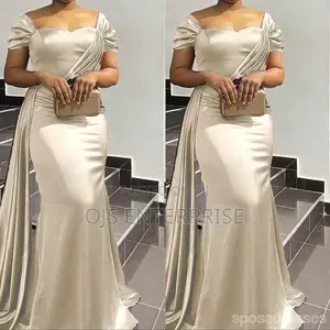 Photo - Ladies Long Red Carpet Dresses