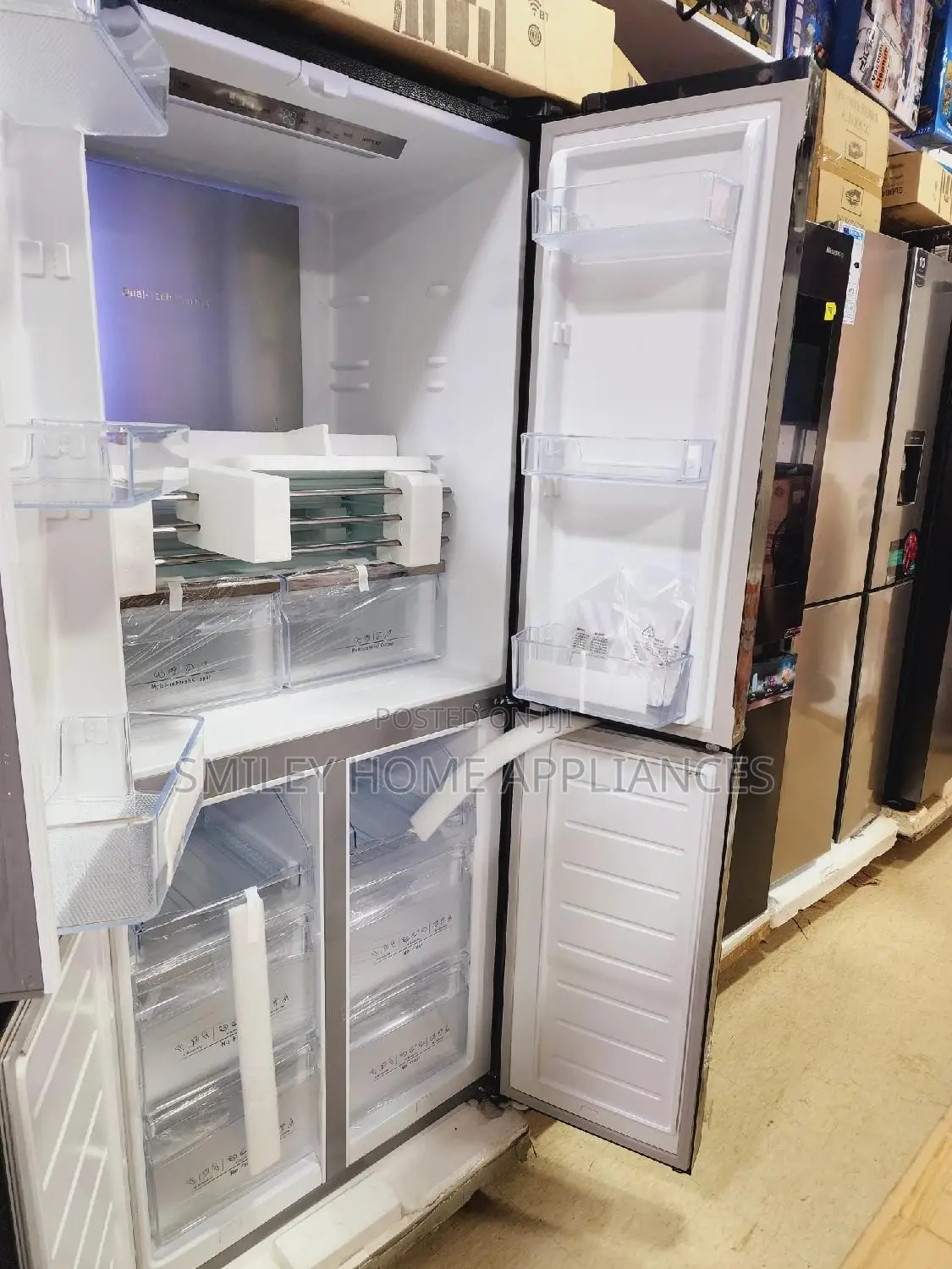 561ltrs Hisense Side by Side Refrigerator