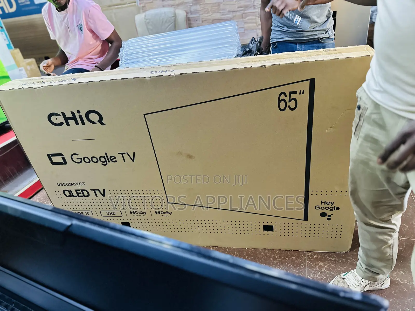Chiq 65” Qled Smart Tv