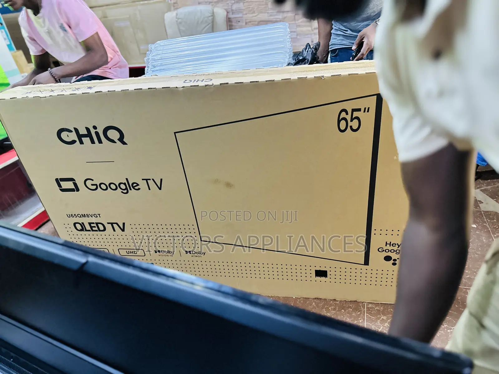Chiq 65” Qled Smart Tv