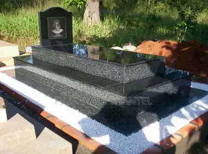 Photo - Grave Finishing in Granites